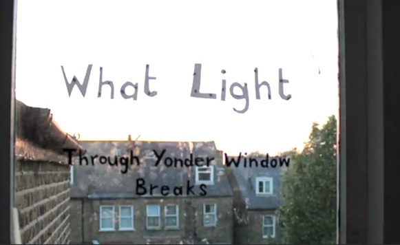 What Light (por Sebastián Sanchez)